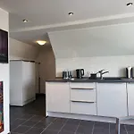 Lounge An Der Feuerwache Mit Aussenbereich Mit Klimaanlage Wolmirstedt